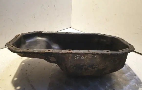 Volkswagen Golf III Oil sump