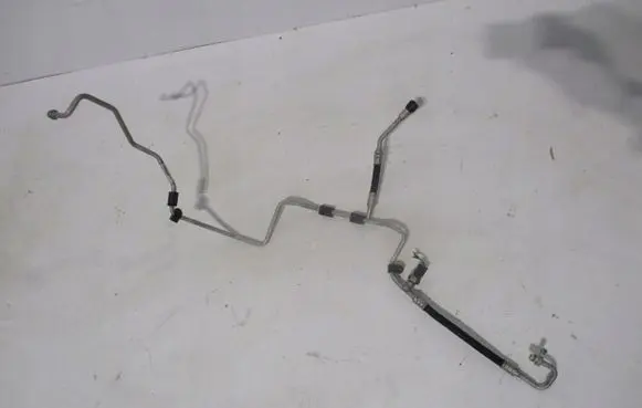 Mini Cooper Countryman R60 Air conditioning (A/C) pipe/hose 9806518