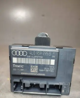 Audi Q7 4L Door control unit/module 4L0959795B