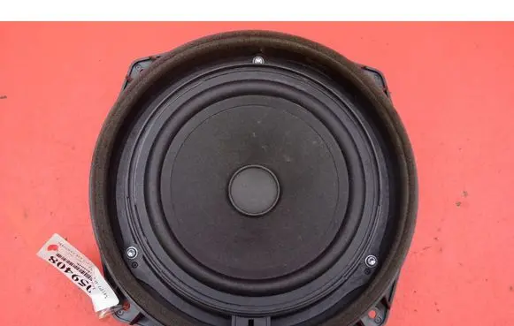 Jaguar XJ X351 Subwoofer speaker AW9318808JC