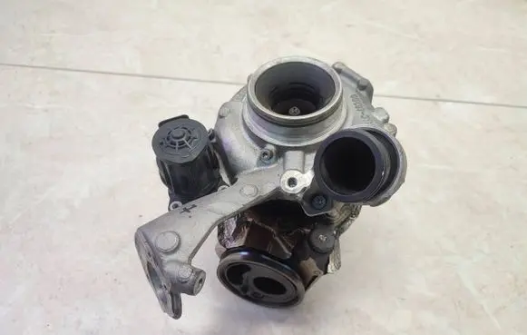 BMW 2 Active Tourer U06 Turbo 11652801149 50032015055