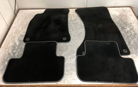 Audi A4 S4 B8 8K Car floor mat set 8K1863691F