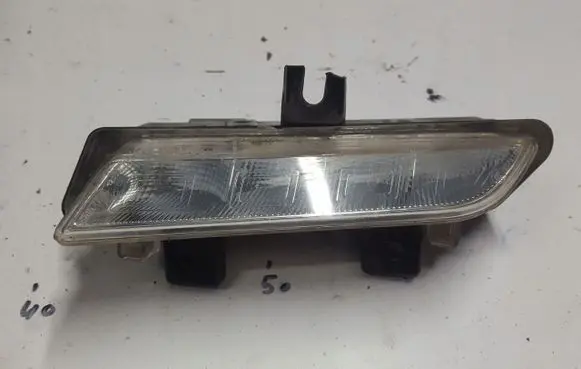 Renault Clio IV LED Daytime headlight 89208551