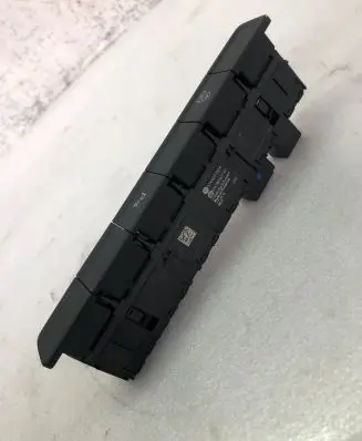 Volkswagen Touran III Parking (PDC) sensor switch 5ta927132a