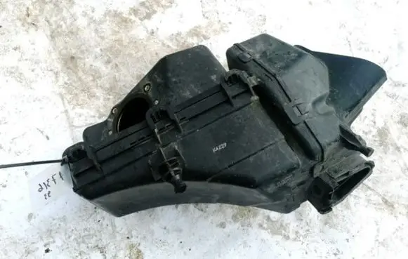 Nissan Murano Z50 Air filter box
