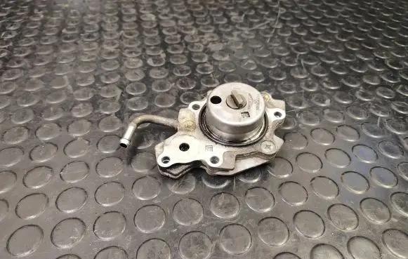 Subaru Outback Oil pump 