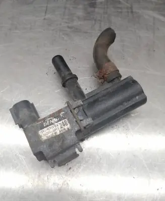 Jaguar X-Type Turbo solenoid valve 1X439C915BB