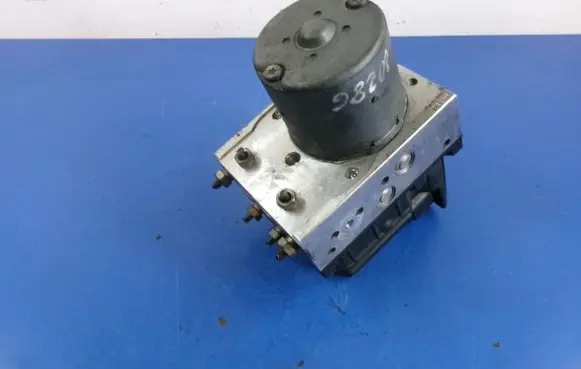 Jaguar X-Type ABS Pump 4X43-2C285-BA