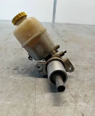 Jeep Cherokee III KJ Master brake cylinder 34666037
