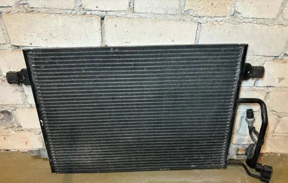 Skoda Superb B5 (3U) A/C cooling radiator (condenser) 3B0260401