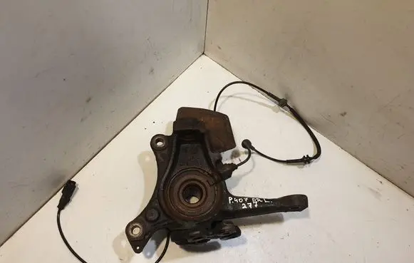 Peugeot 407 Front wheel hub