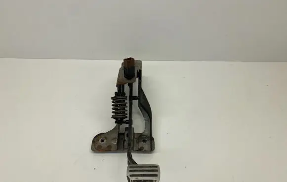 Clutch pedal