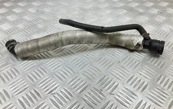Audi TT TTS Mk2 Engine coolant pipe/hose 3C0122157BE