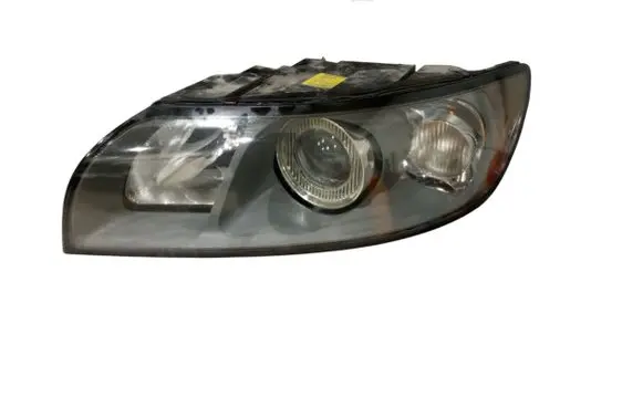 Volvo V50 Headlight/headlamp 30678912 0301198205