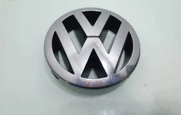 Volkswagen Caddy Manufacturer badge logo/emblem 3B0853601C