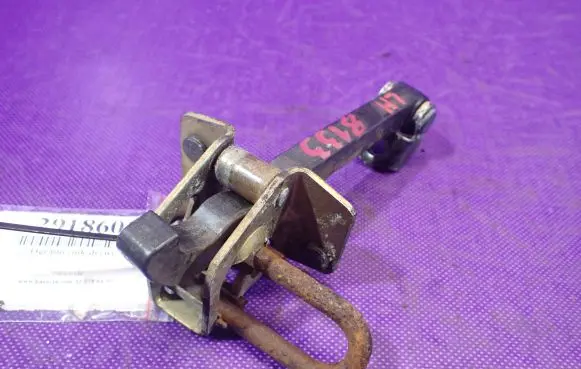 Volvo S60 Front door check strap stopper 8650061