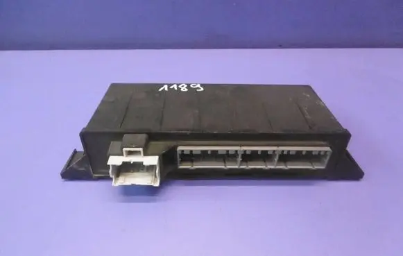 Mitsubishi Colt Sunroof control unit/module 9557610 CCC1107598 20070619