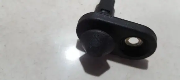 Toyota Avensis T250 Bonnet alarm switch sensor 