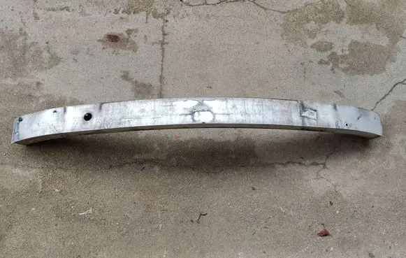 Front bumper cross member