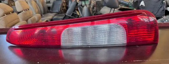 Ford Focus C-MAX Rear/tail lights 3M5113N411AA