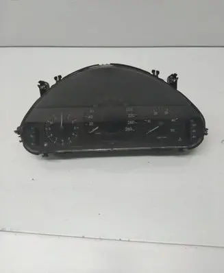 Mercedes-Benz E W211 Speedometer (instrument cluster) 110080292 A2115402348