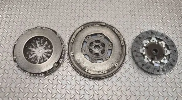 Nissan Juke II F16 Clutch set kit 302057428R 123109651R
