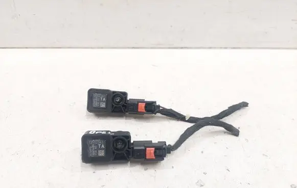 Opel Insignia A Airbag deployment crash/impact sensor 13502341 343149712