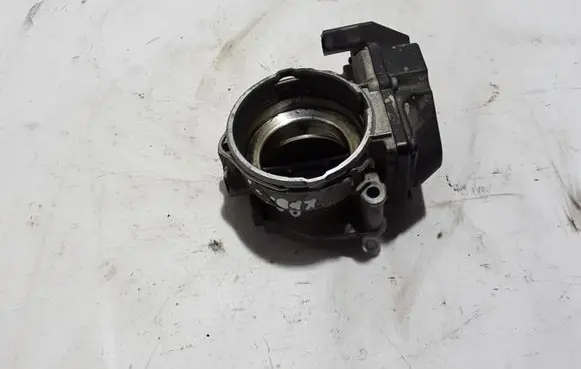 Volkswagen Caddy Throttle valve 03G128063