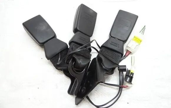 Citroen C4 Cactus Rear seatbelt buckle 