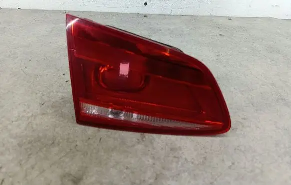 Volkswagen PASSAT B7 Tailgate rear/tail lights 3AF945093J