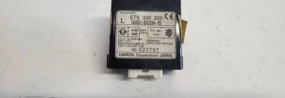 Mazda Premacy Other control units/modules ETS300220 G8D322AB 027797