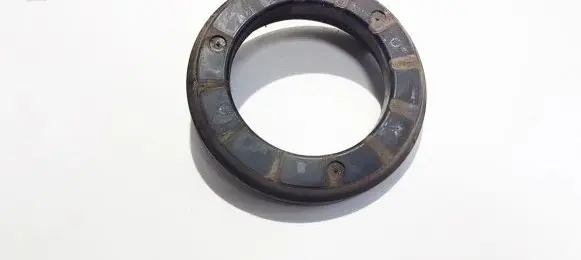 Renault Megane II Coil spring mount 