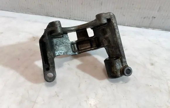 Audi A4 S4 B8 8K Power steering pump mounting bracket 06E145393E