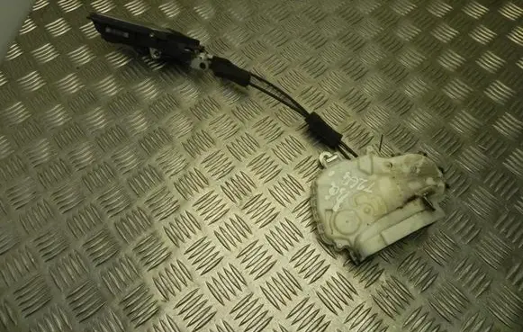 Honda CR-V Rear door lock 72611SWAJ1 T4443