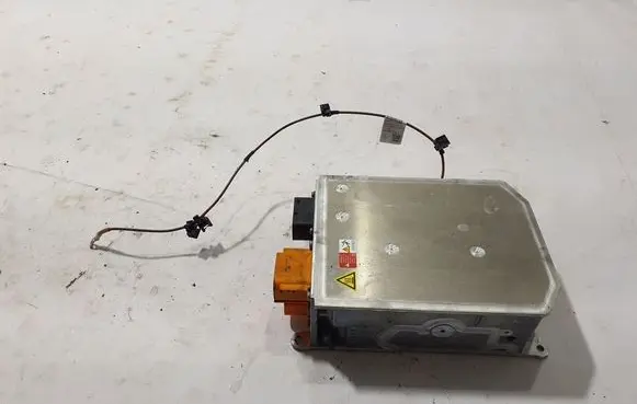 Audi A7 S7 4K8 Voltage converter inverter 9Y0915681A