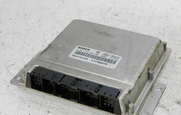 Fiat Lybra Engine control unit/module ECU 46472183