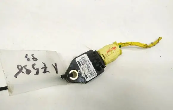 Hyundai i30 Airbag deployment crash/impact sensor 959203K000 95920-3K000