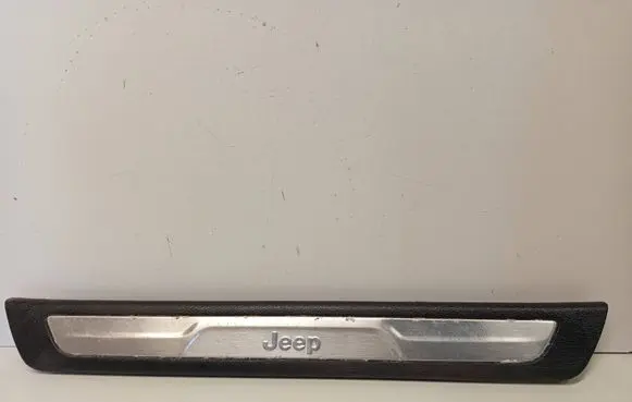 Jeep Grand Cherokee Front sill trim cover INC81DX9AB