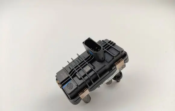 Opel Insignia A Turbine electric control actuator 6NW01043016 7978630076