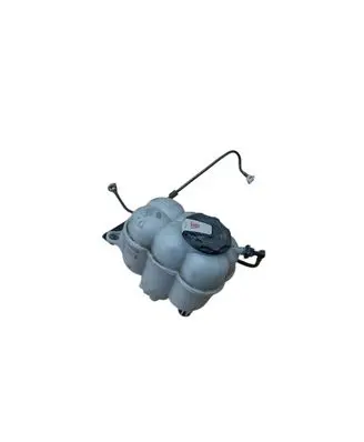 Coolant expansion tank/reservoir