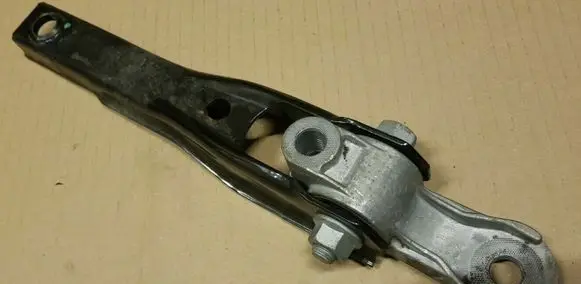 Audi A3 S3 8V Gearbox mounting bracket 5Q0199855AB