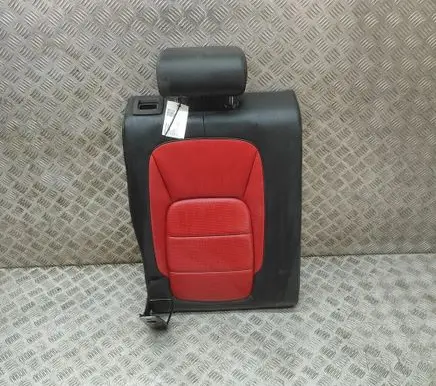 Jaguar F-Pace Rear seat T4A3188