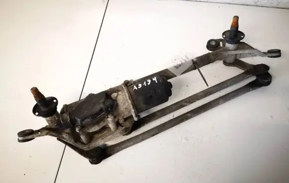 Front wiper linkage and motor