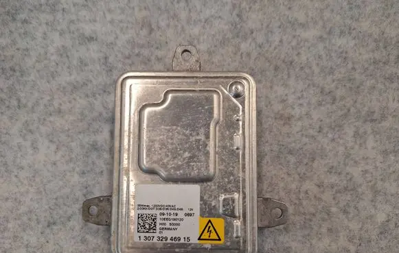 Alfa Romeo Stelvio Headlight ballast module Xenon 130732946915