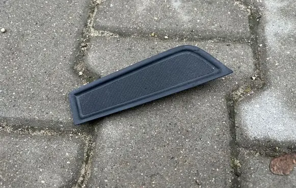 Alfa Romeo Stelvio Glove box pad 156129178