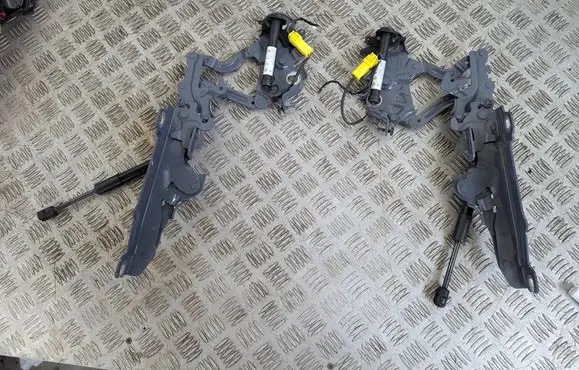 BMW 2 F44 Engine bonnet/hood hinges 7450923 7450924 7450943
