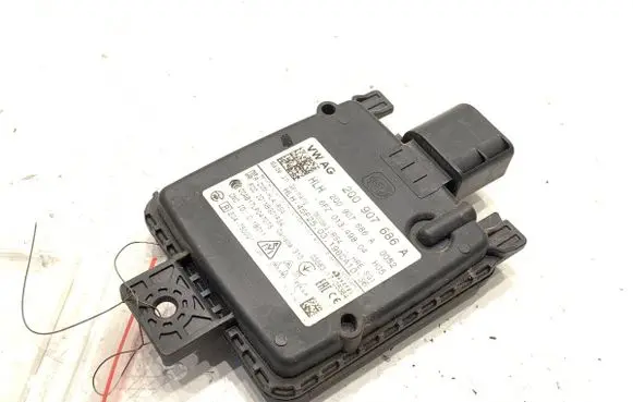 Volkswagen T-Roc Other exterior part 2Q0907686A