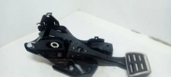Volkswagen Golf VII Brake pedal 5Q2723058AP
