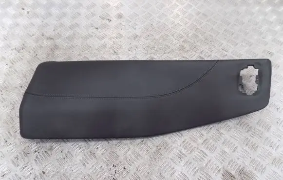 Alfa Romeo Stelvio Second row seats 156149834 156149832 56149833
