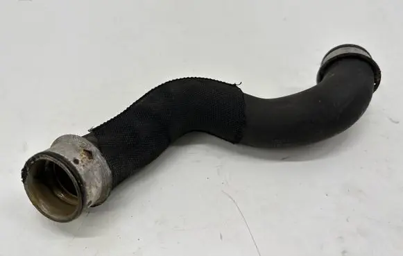 Mercedes-Benz E W212 Engine coolant pipe/hose A2125018282